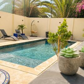 Villa avec Piscine et Vue mer à Merkala Beach, Plage & Corniche, 5' du centre ville, Décoration charmante style Riad entre tradition et modernité, WIFI, IPTV