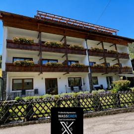 Frühstückspension-Appartementhaus Wasserer, hotel in Bad Kleinkirchheim