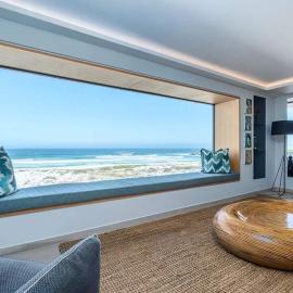 Lifes a View Ocean Villa w Butler & Jacuzzi, hotell i Yzerfontein