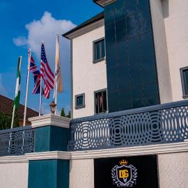 De Grand Vale Hotel and Suite