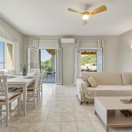 Casa Cipresso with Sea View Terrace