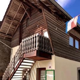 Cozy Cottage - Authentic apartment in Mullerthal, Hotel in Waldbillig