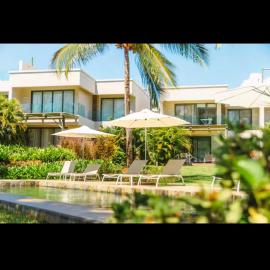 Seafront apartment