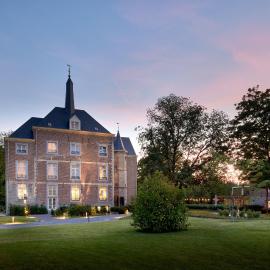 Van Oys Maastricht Retreat, a Leading Hotel of the World, viešbutis mieste Eisdenas