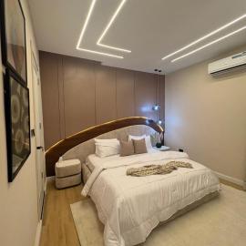 TC luxury home