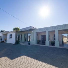 Fusion House B&B and Conference Venue, hotel in Bunkers Hill