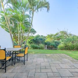 Breakers Resort 130 Umhlanga Beachfront، فندق في ديربان