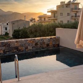Eleni Village & Suites