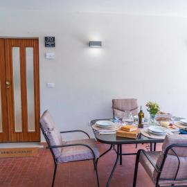 Le Manine Home near Mondaino Castle