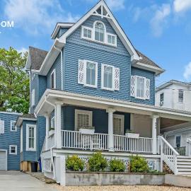 2BR Guest House - Sleeps 6 - Walk to Beach & Fun