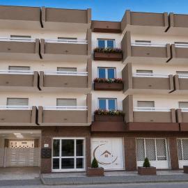 Farina rooms and apartments