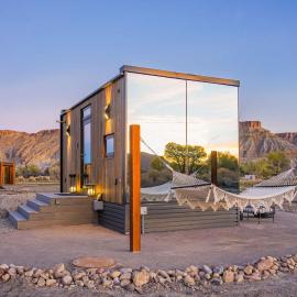 Upscale Desert Stay Near Capitol Reef, hotel a Torrey