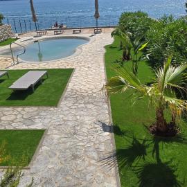 OlivaBeachHouse - Direct Waterfront & Mooring