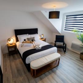 Watford 3-Bed - Sleeps 8 - Near Harry Potter Bus
