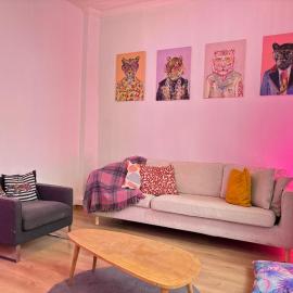 Comfortable Home Steps from the Kadıköy Waterfront, hotel in Istanbul