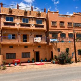 Auberge Restaurant Zahra, hotel in Boumalne Dades