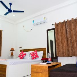 Diya Homestay, Hotel in Rāmpur Hāt