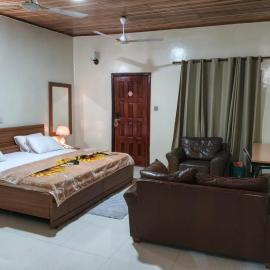 Royal Irenic Hotel, hotel en Madina