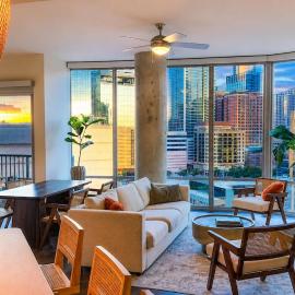 Luxury High-Rise Skyline Views DT Austin