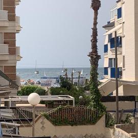 My Cosy Little Home- 2 Minutes Beach and Port- Mi Casita Del Mar- Junto del Playa y Center, hotel en Santa Pola
