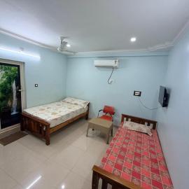 Sri Vinayaga Lodge Vallioor, hotel in Vadakku Valliyūr