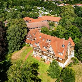 Romantik Hotel Hof zur Linde، فندق في مونستر