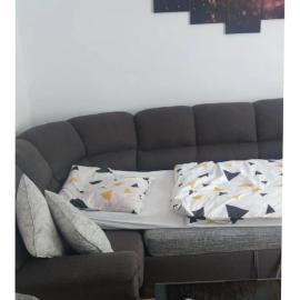 Malý a útulný byt, hotel in Nejdek