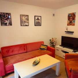 Dzeni apartman