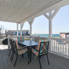 Harbortown Hideaway