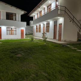Las Lomas Hotel, hotel em Caraz