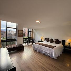 Hotel NASS Pinar del Lago, hotel em Cuenca