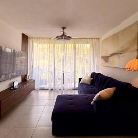 2 Bedroom Apt Mountain view & Pool near Airport