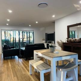 Family Friendly Beach Oasis in Bayview, hotel in Bay View