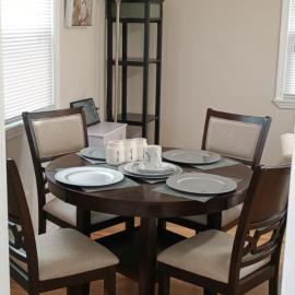 3 bed 1 bath home in Fairborn Ohio minutes from WPAFB and Dayton Children's, hotel sa Fairborn