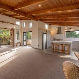 Tahana Villa - River View Retreat - 3 Bedroom