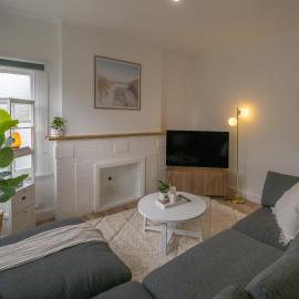 Comfortable Family Home in Newstead, hotel in Newstead