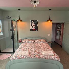 Verde Salvia House، فندق في Corniglio