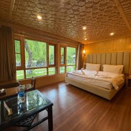 파할감에 위치한 호텔 River Retreat Resort