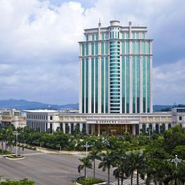 Gladden Hotel Jiangmen, hotell i Jiangmen