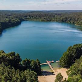 La La LAS - domki letniskowe w lesie nad jeziorem, hotel in Bytnica