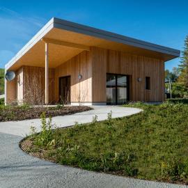 Ô Doubs Chalets, hotel a Mouthe