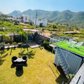 Kuvi Villa in Udaipur - Private Pool & Mountain Views