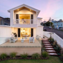 Nordica Luxury Bayside Retreat Wynnum Sleeps 10