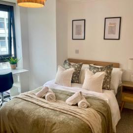 Fargate Central 302 3-Bed Sheffield City