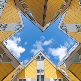 Stayokay Hostel Rotterdam - fully renovated April 2026、ロッテルダムのホテル