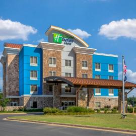 Holiday Inn Express Hotel & Suites Hot Springs by IHG, hotel in Hot Springs