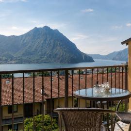 Villetta a schiera con vista lago mozzafiato