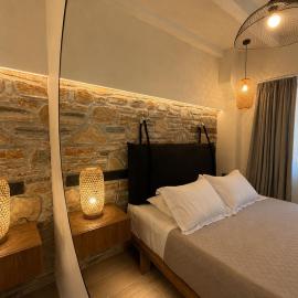TERPOU StoneHouse & Suites, hotel en Volos