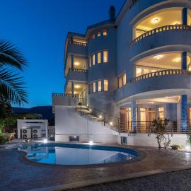 Villa Ani