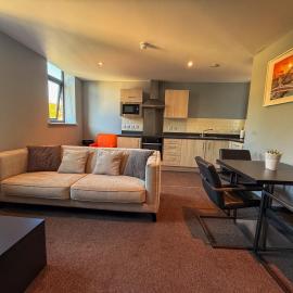 Modern Central Quayside 2 Bedroom Apt Sleeps 4